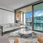 Qv Viaduct View Studio