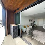 No 1 Location In Mt Eden!