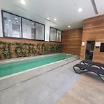 2Bedrooms,Skytower Next 20 M, Free Parking, Air Con