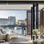 Point Residence Waterfront Luxury Auckland Nz
