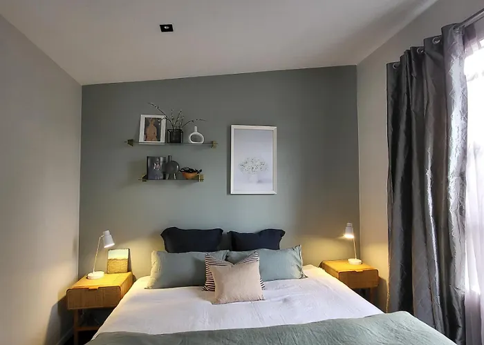 Artist Photographers Home Studio