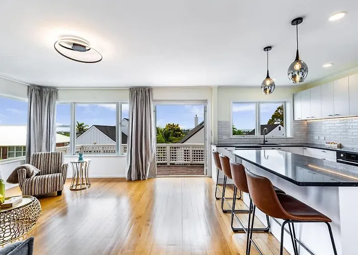 Serene 2Br Home In Meadowbank W Balcony & Parking