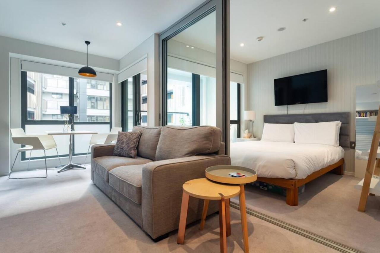 Pristine Inner-city Nest With Carpark Apartment Auckland