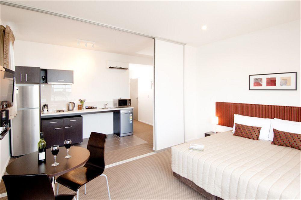 Quest Henderson Aparthotel