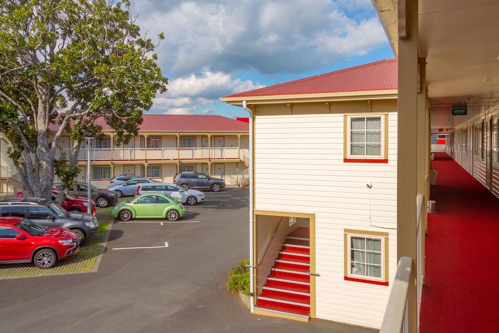 Motel Bks Pioneer Auckland