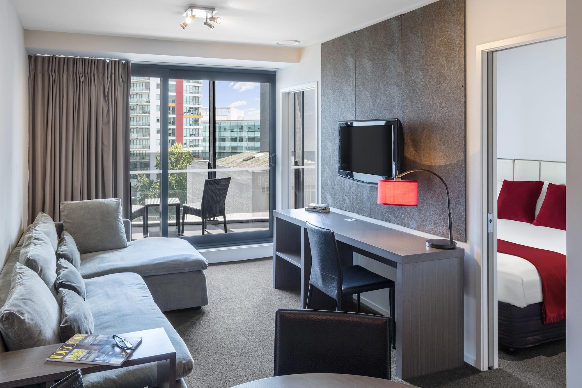Aparthotel Nesuto Celestion 4*