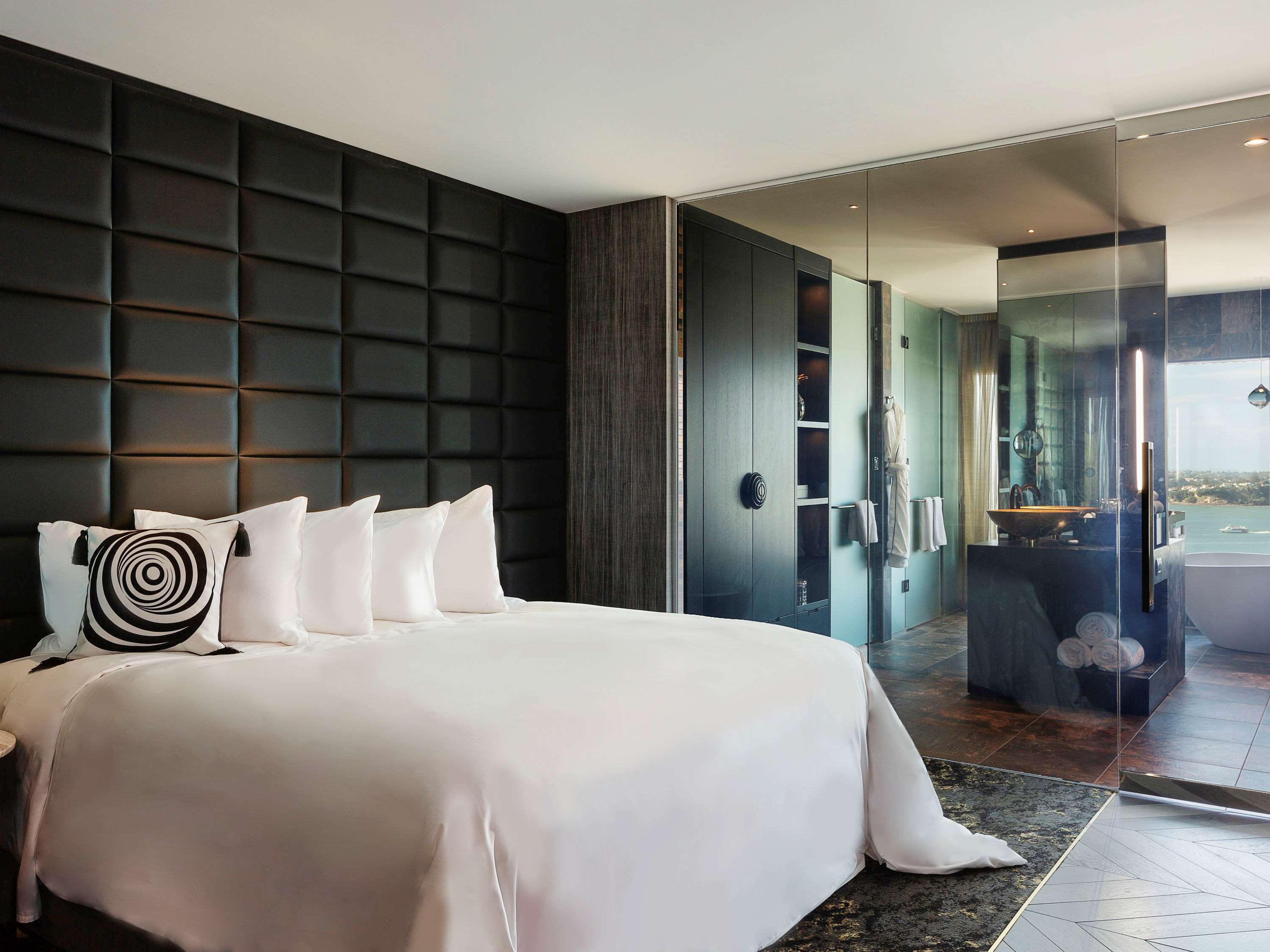 So/ Hotel 5*
