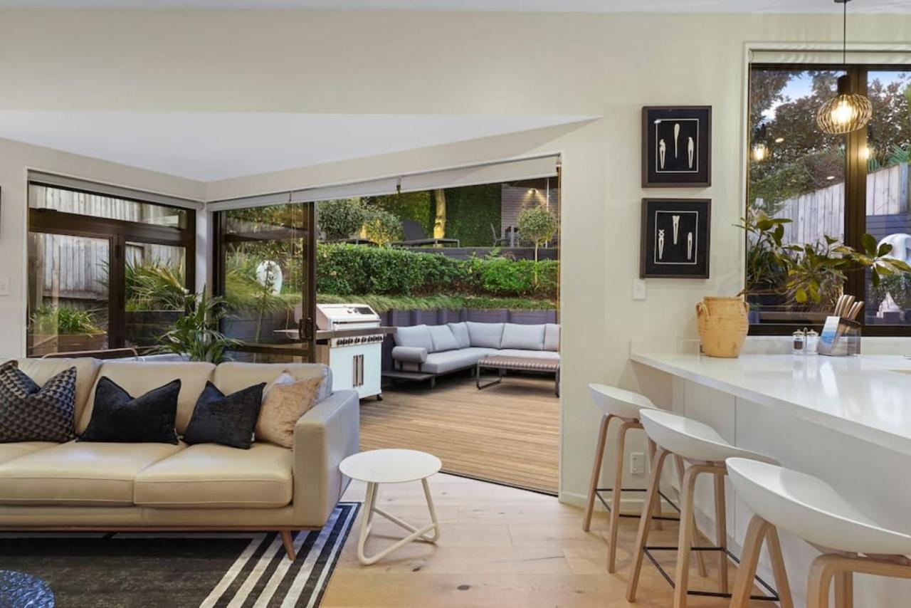 Elite Retreat Ponsonby With Parking And Deck Auckland