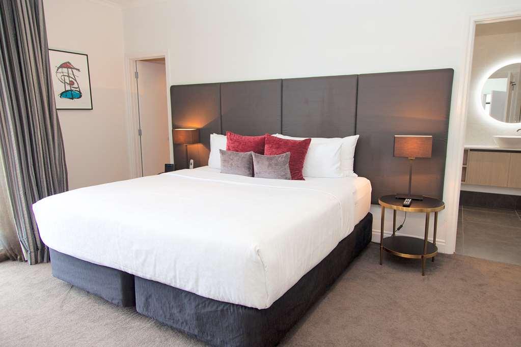 Adina Citylife Hotel