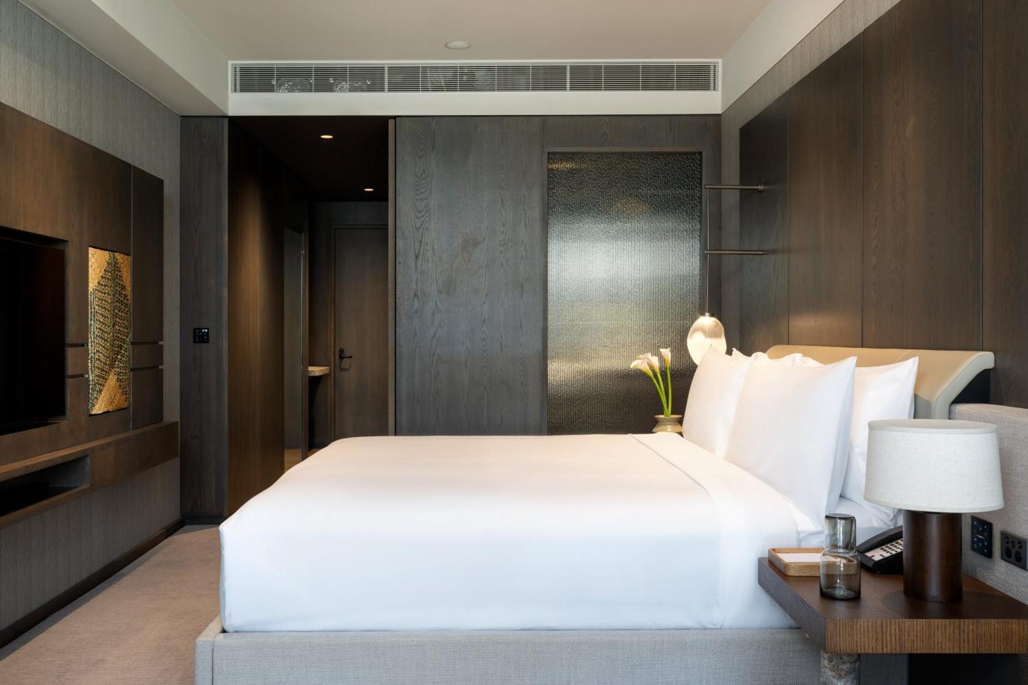 Intercontinental By Ihg 5*