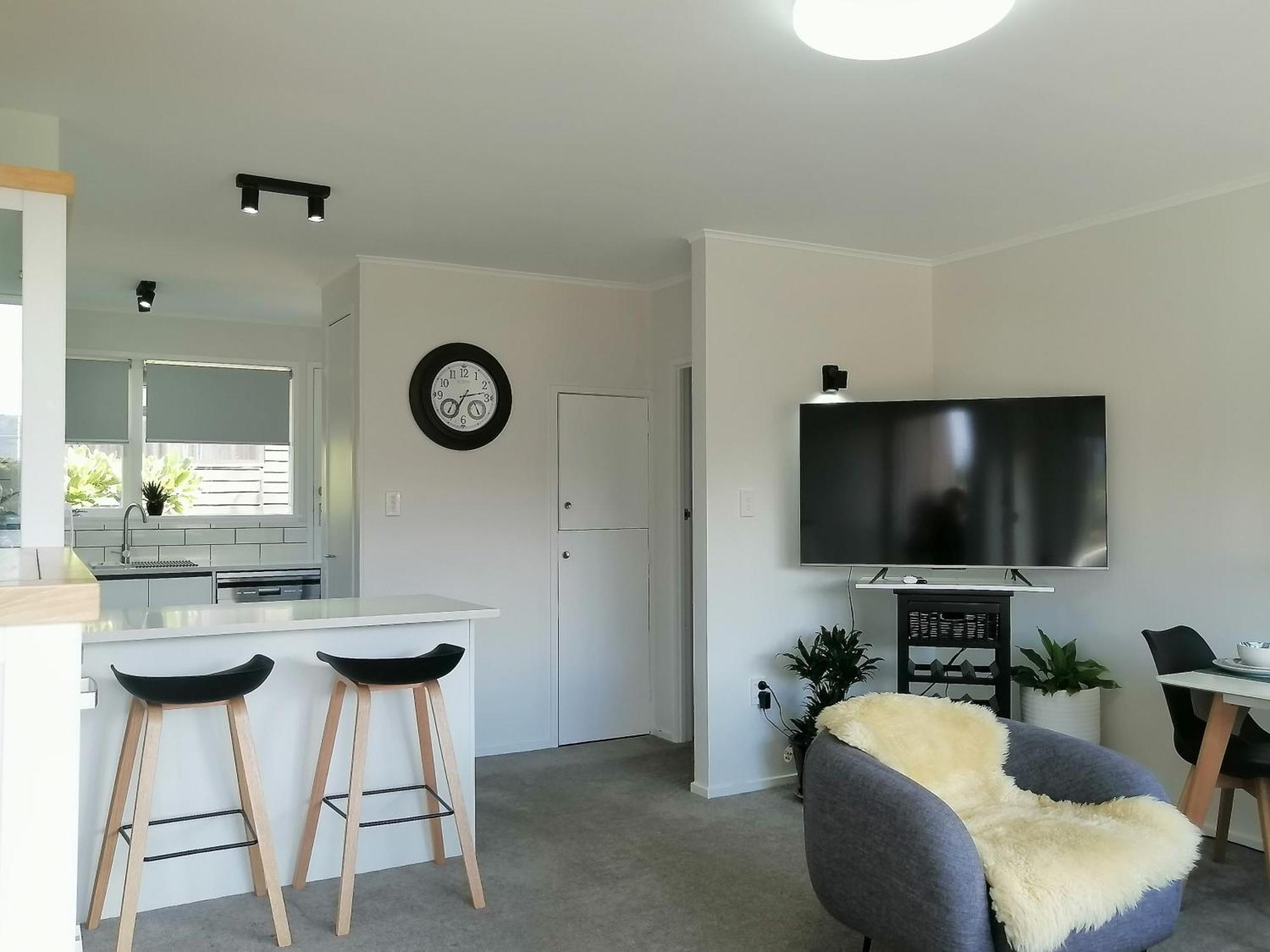 Apartamento Centre Takapuna 2 Beds & Garage & Netflix