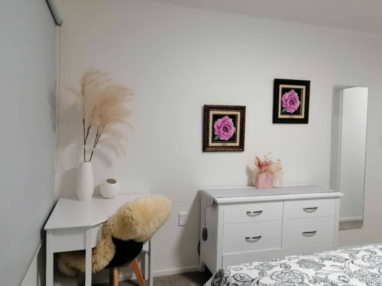 Apartamento Centre Takapuna 2 Beds & Garage & Netflix