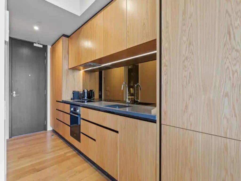 Modern One Bedroom In Wynyard Quarter