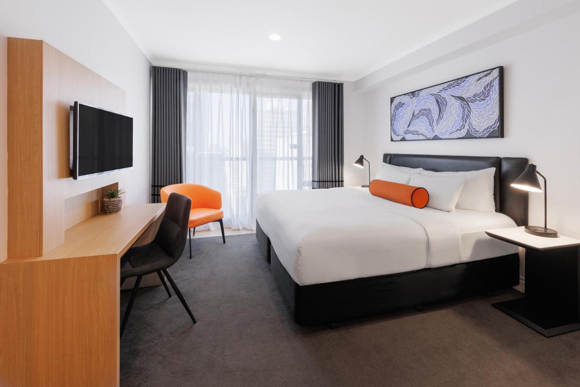 Hotel Adina Citylife 4*