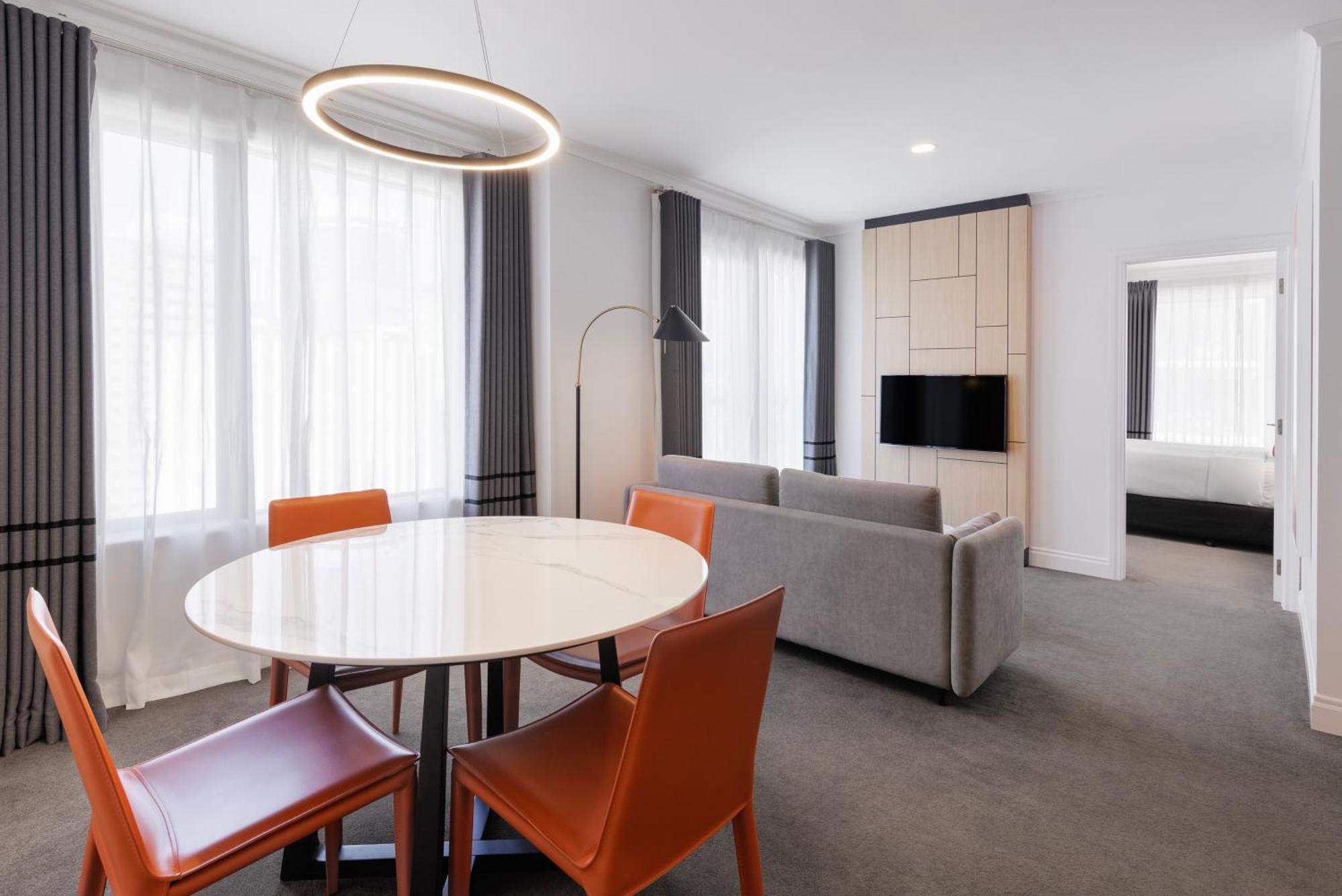 Hotel Adina Citylife 4*
