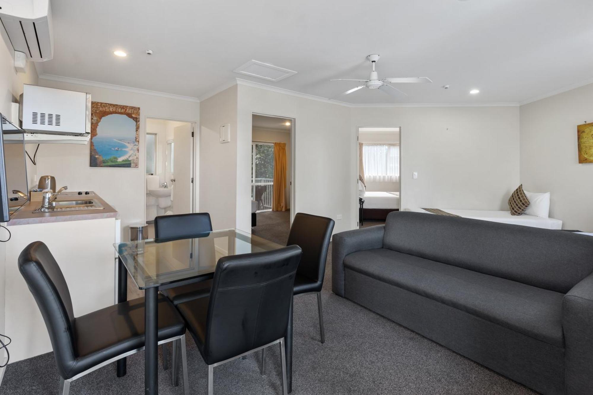 Motel Bks Pioneer 4*