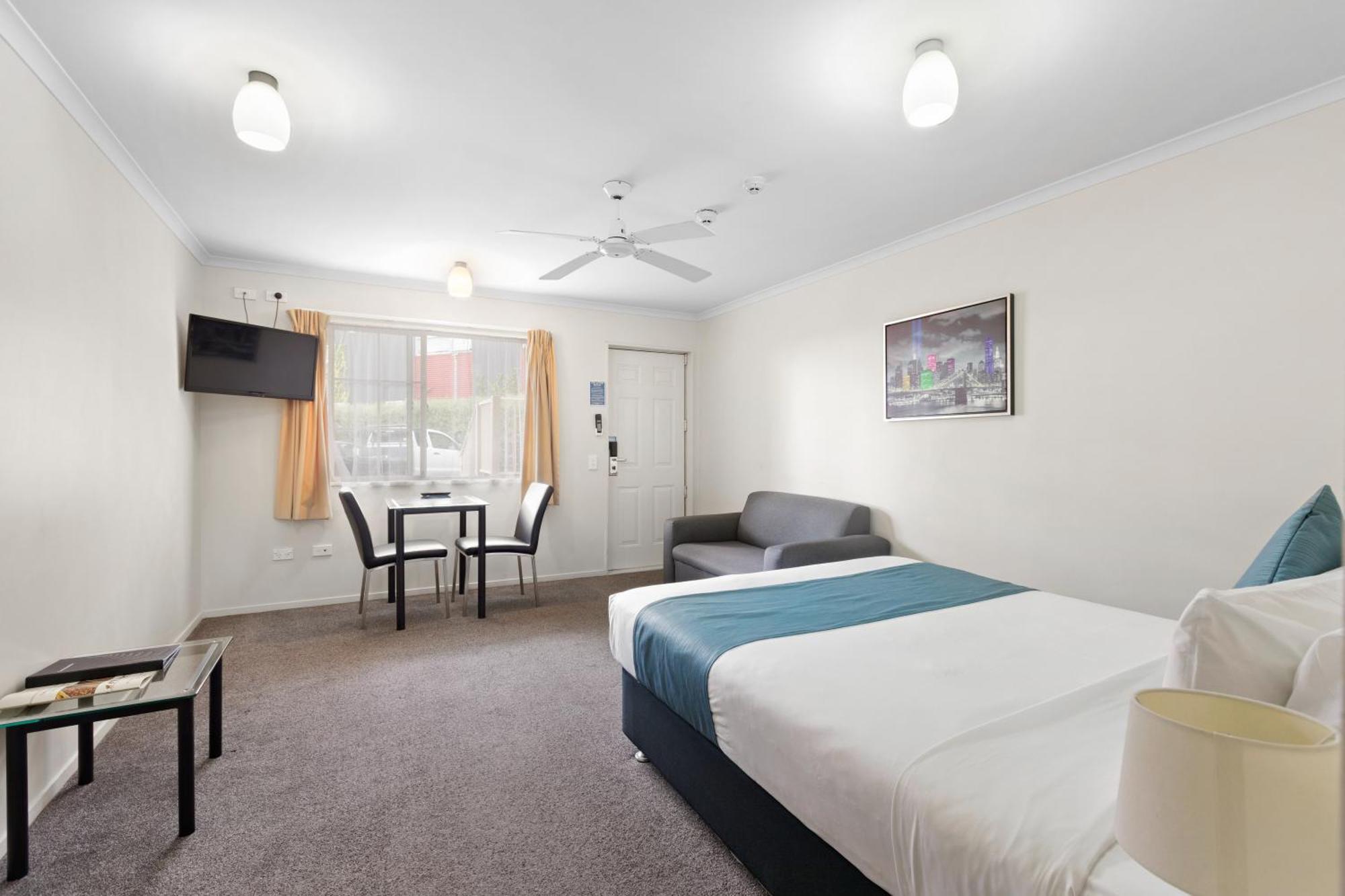 Motel Bks Pioneer Auckland