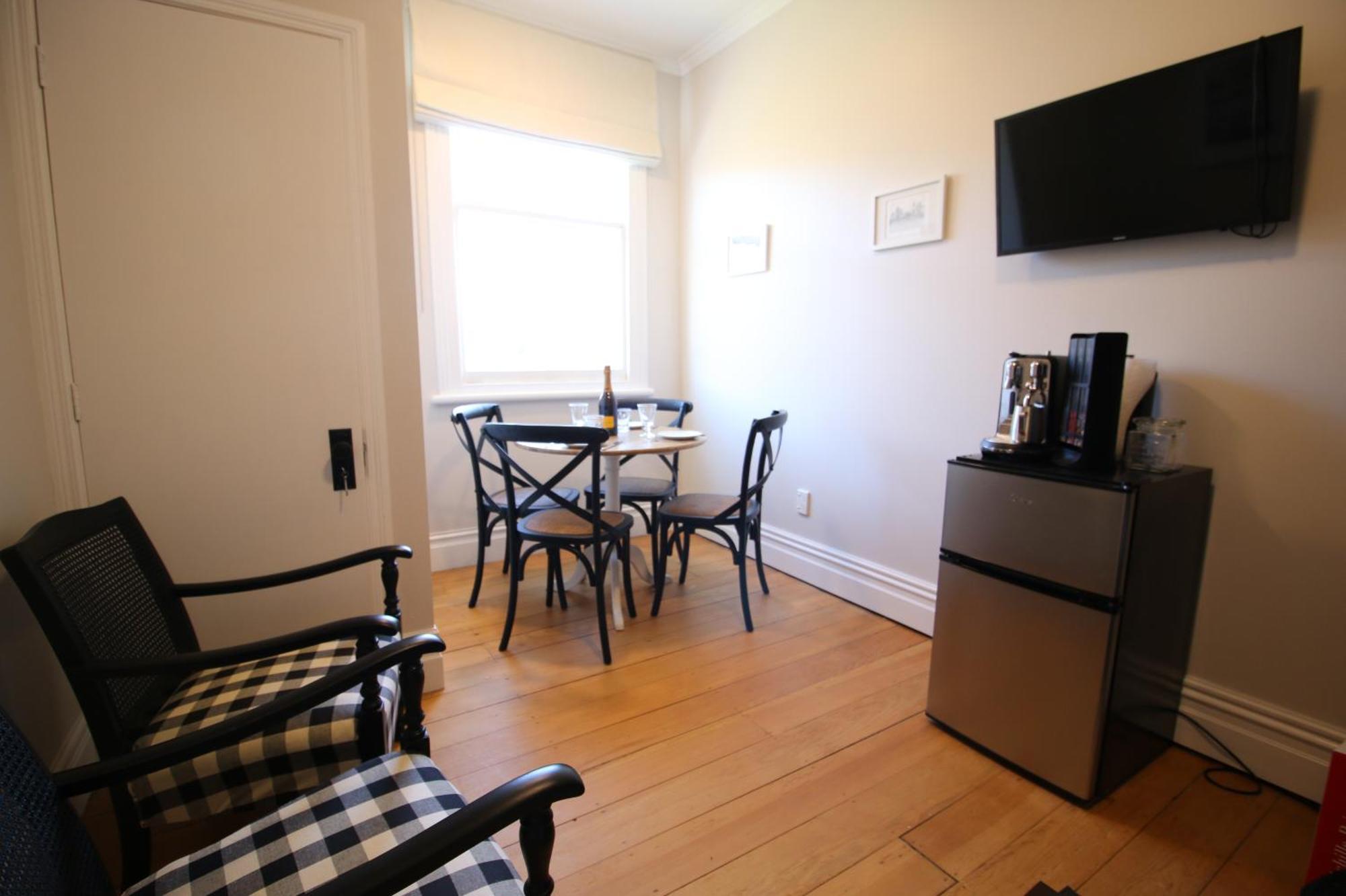 Holiday home Petite France In Devonport Auckland