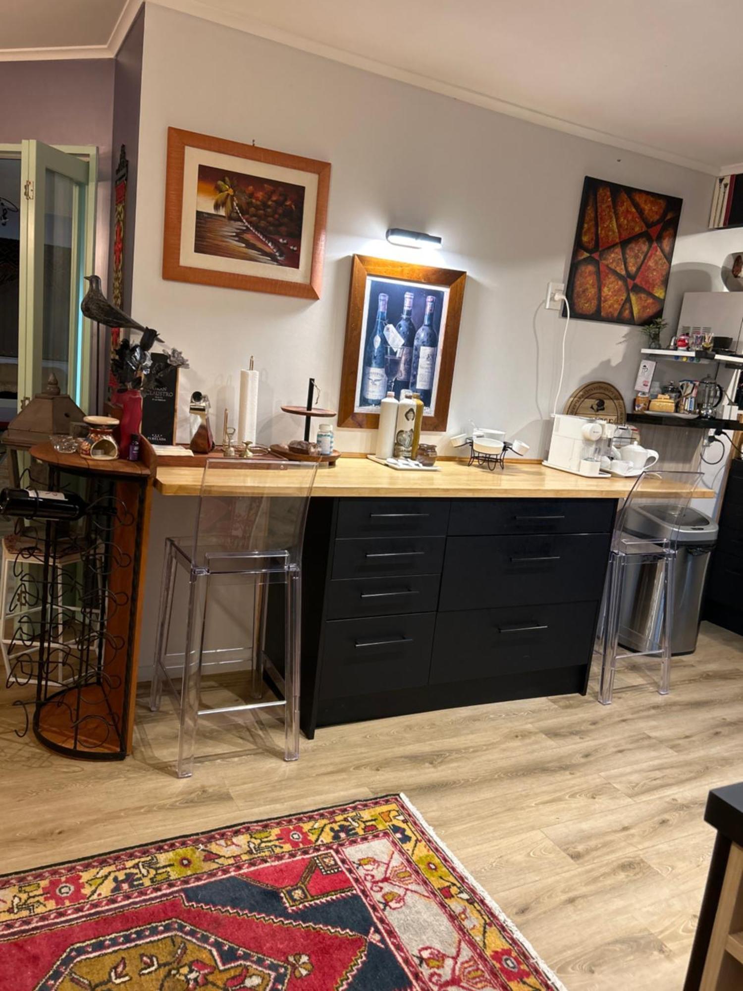 Lovely Spot, Handy Location, Family Friendly Villa Auckland