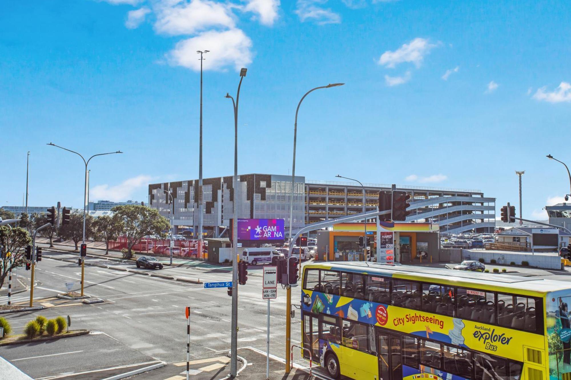 Quayside Quarters Close To Spark Arena *