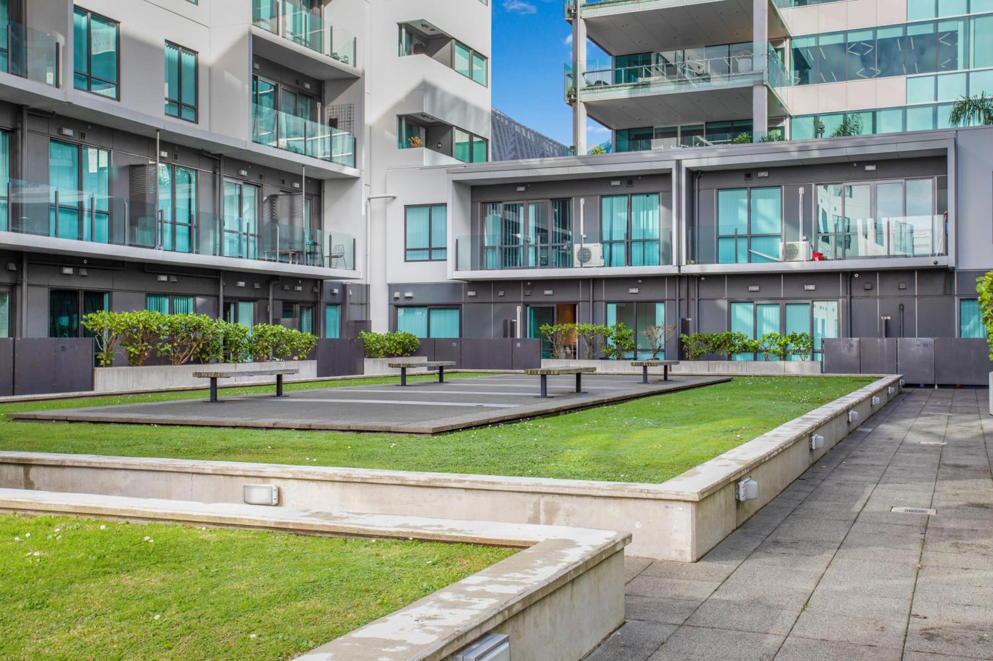 Apartment Quayside Quarters Close To Spark Arena Auckland