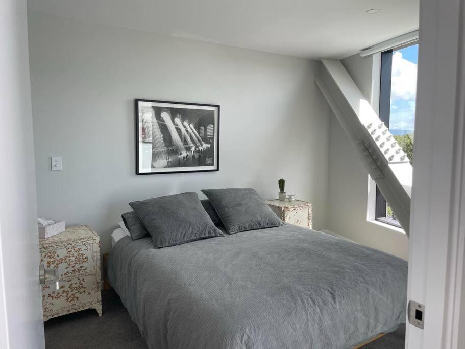 No 1 Location In Mt Eden! Auckland