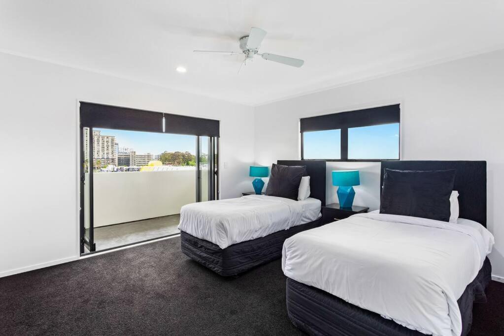 Awesome Designer 3br In The Heart Of Manukau *