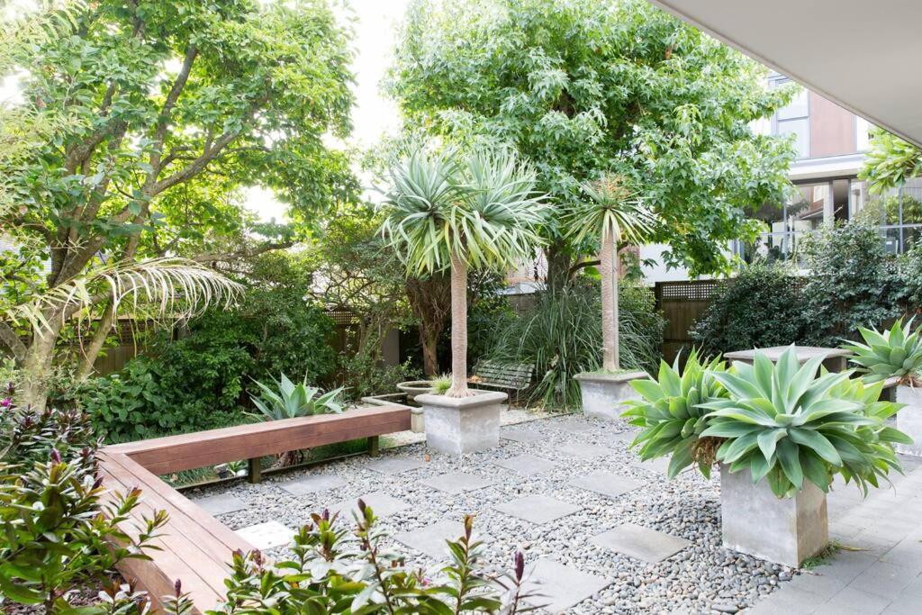 Parnell Ridge Top Townhouse Apartment *