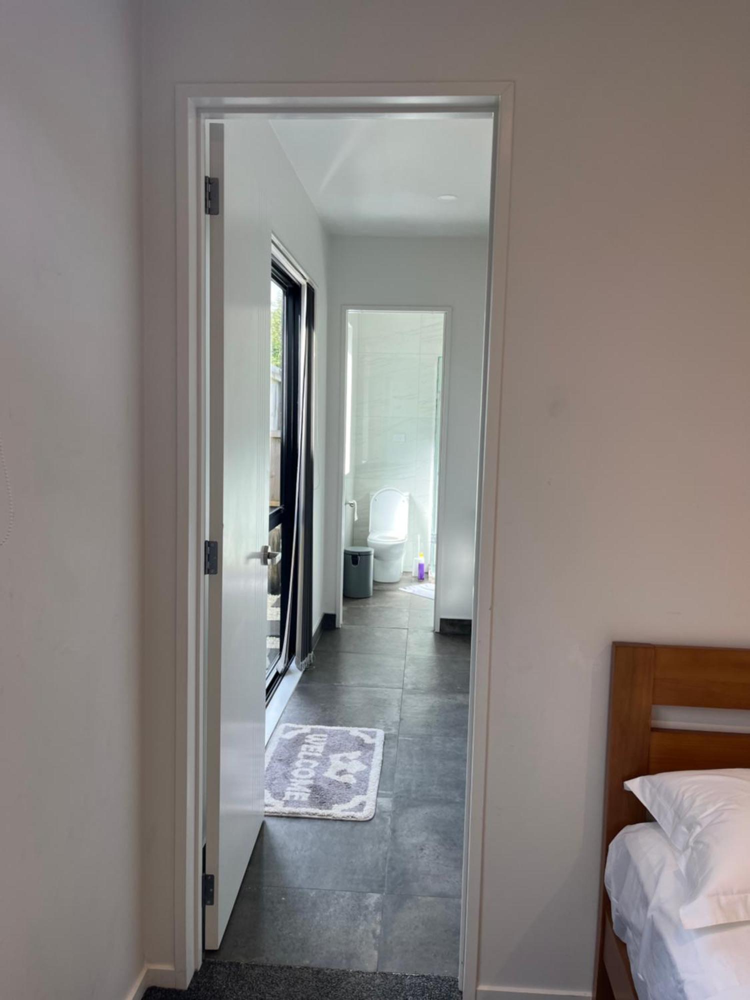Cozynest3 -private Entrance And Bath Homestay Auckland