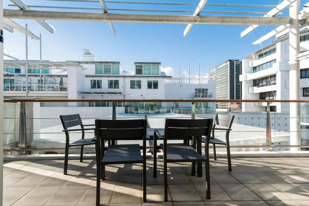 Stunning 2br In Viaduct Harbour
