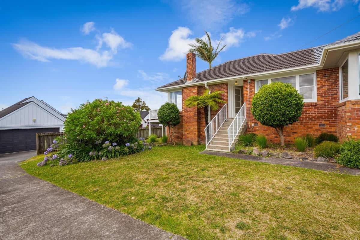 Holiday home Serene 2br In Meadowbank W Balcony & Parking Auckland