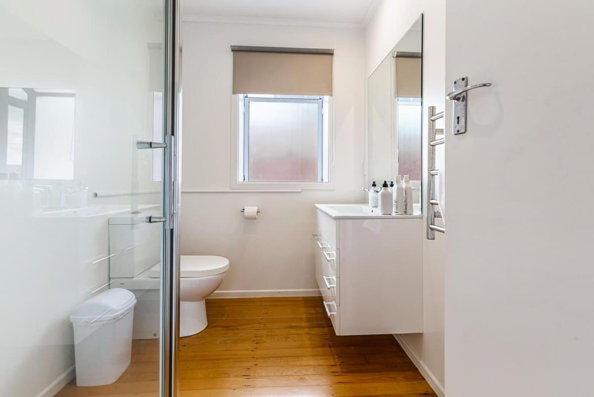 Serene 2br In Meadowbank W Balcony & Parking *