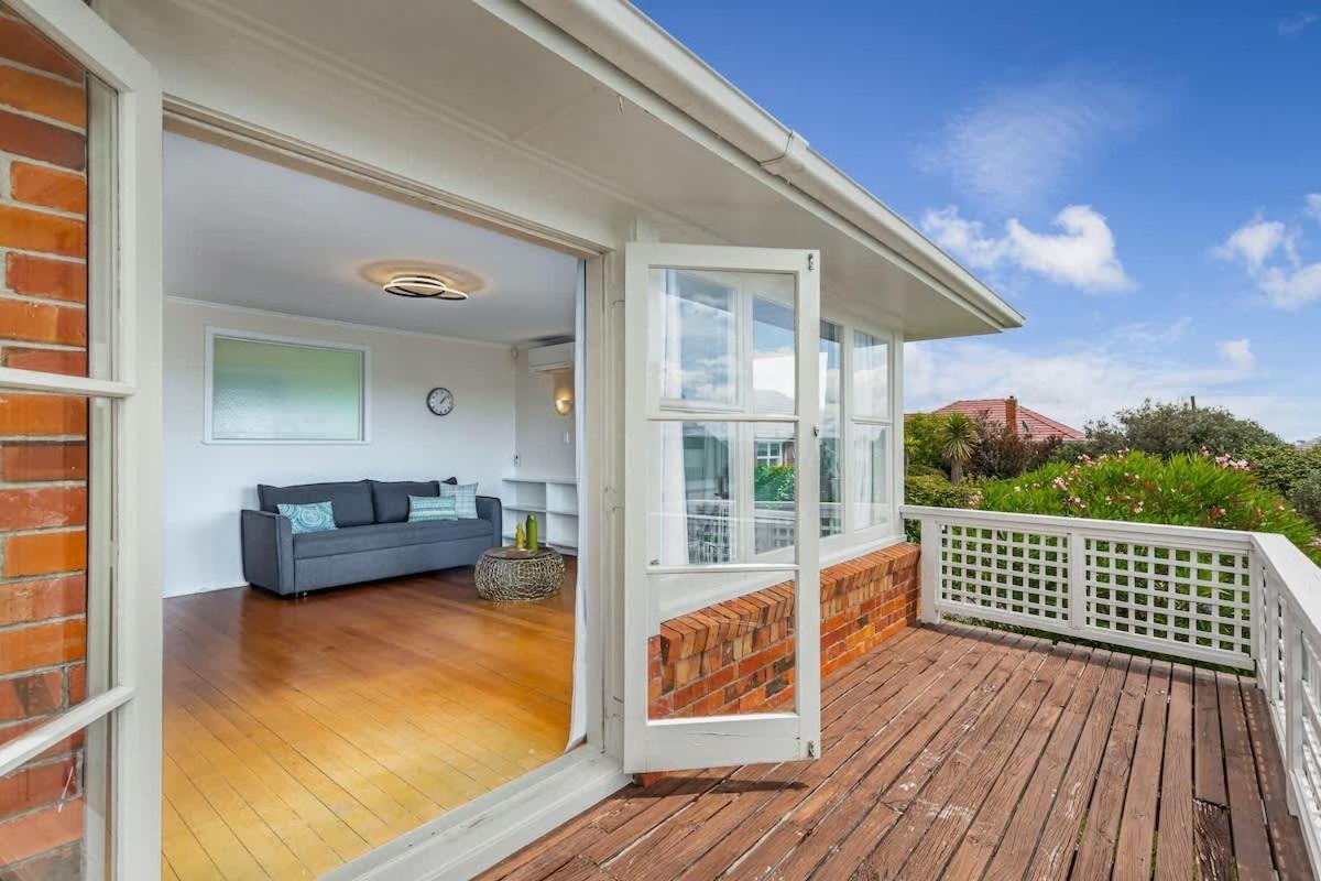 Serene 2br In Meadowbank W Balcony & Parking Holiday home *
