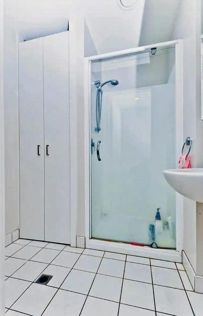 Cbd Spacious 2 Bedrooms * Auckland