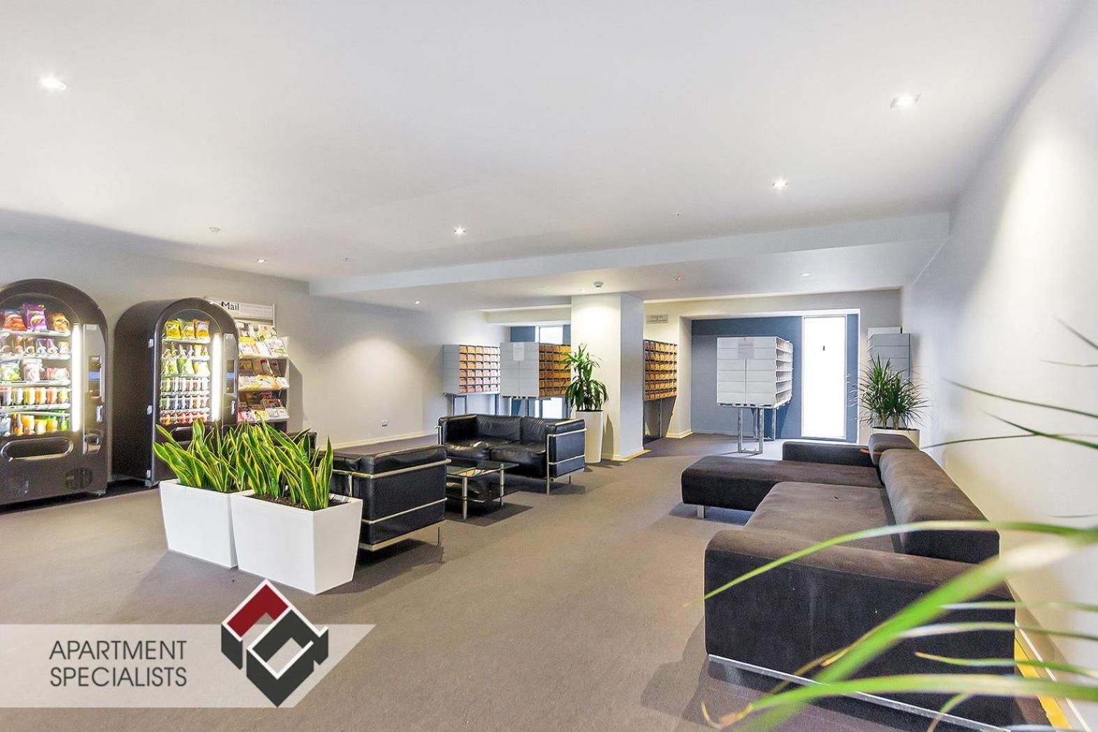 Apartment On Queen Street Near Everything Auckland