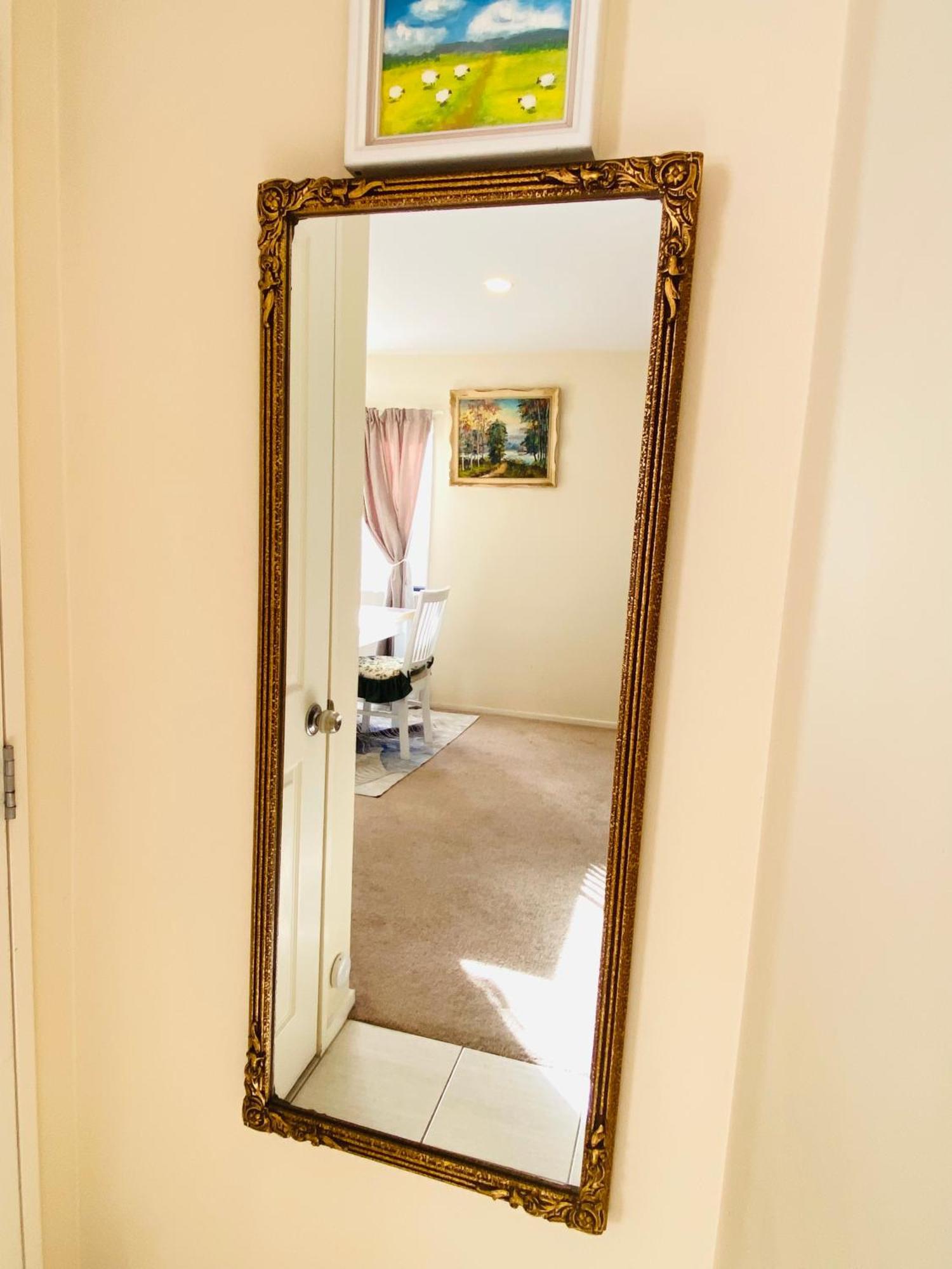 Entire House In West Holiday home