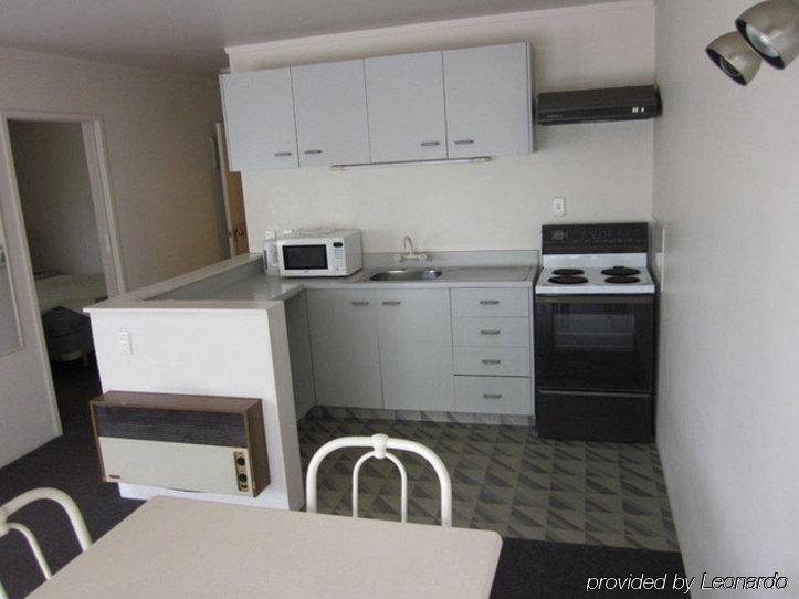 Hotel Manukau & Conference Centre 3*