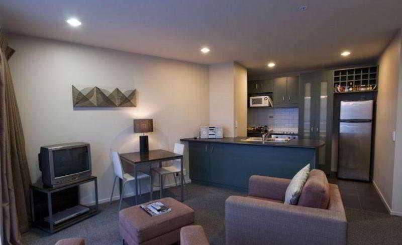 Legacy Airedale Hotel Auckland 4*