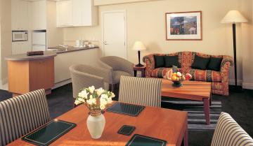 Hotel Adina Citylife 4*
