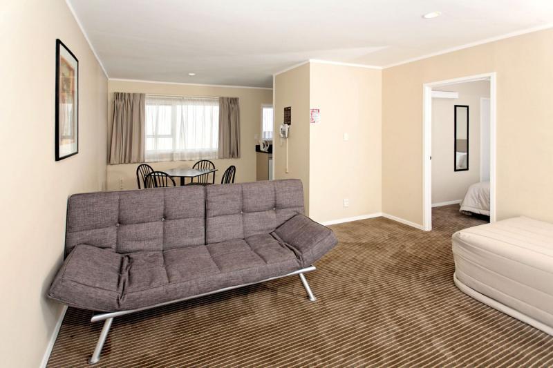 Airport 4* Auckland