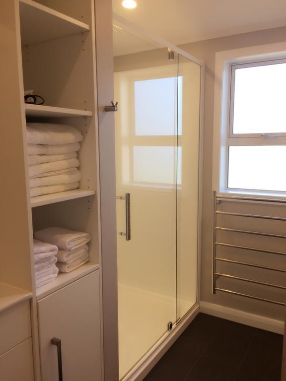 Modern In Convenient Location Auckland