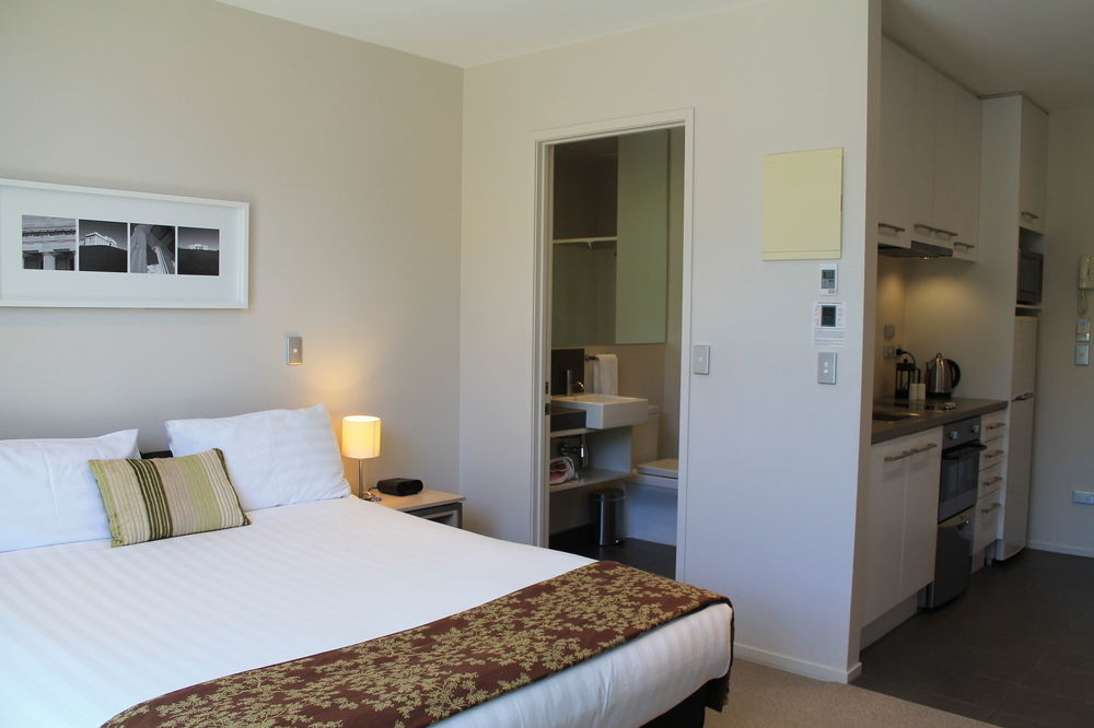 Quest Carlaw Park Serviced Aparthotel 4*