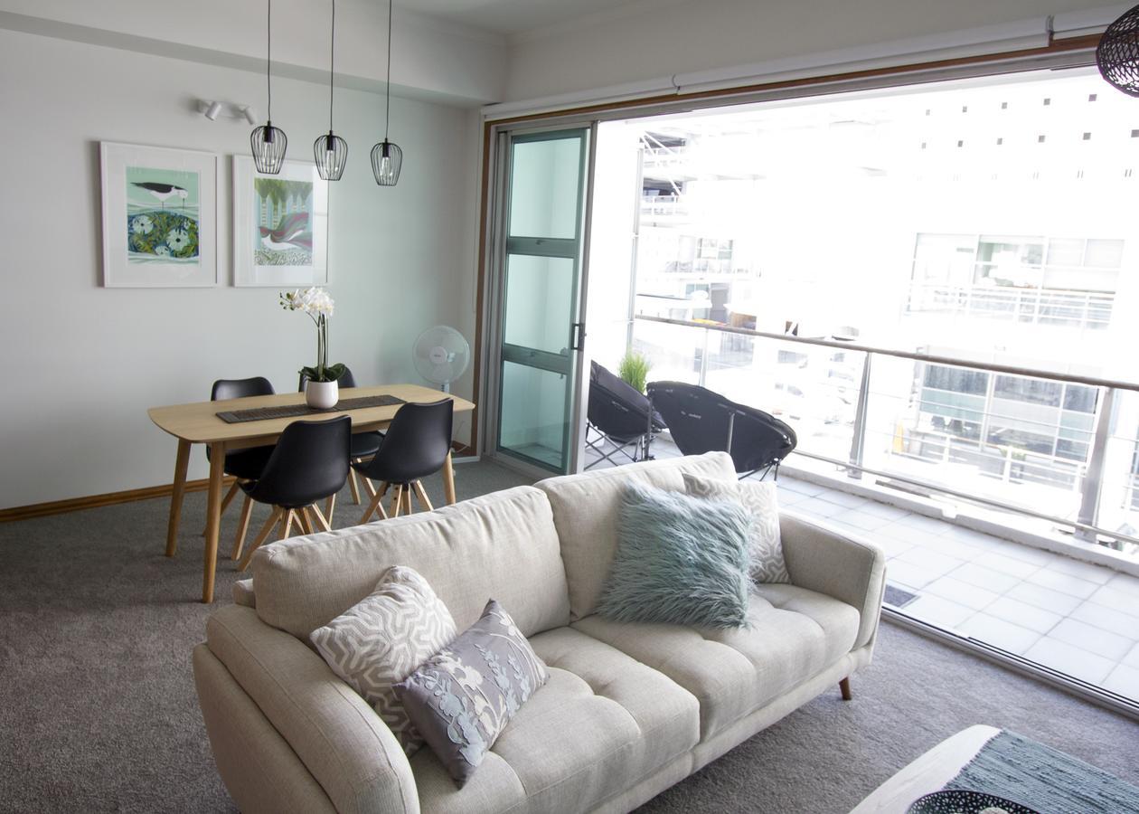 Best Nest In Viaduct, Cbd