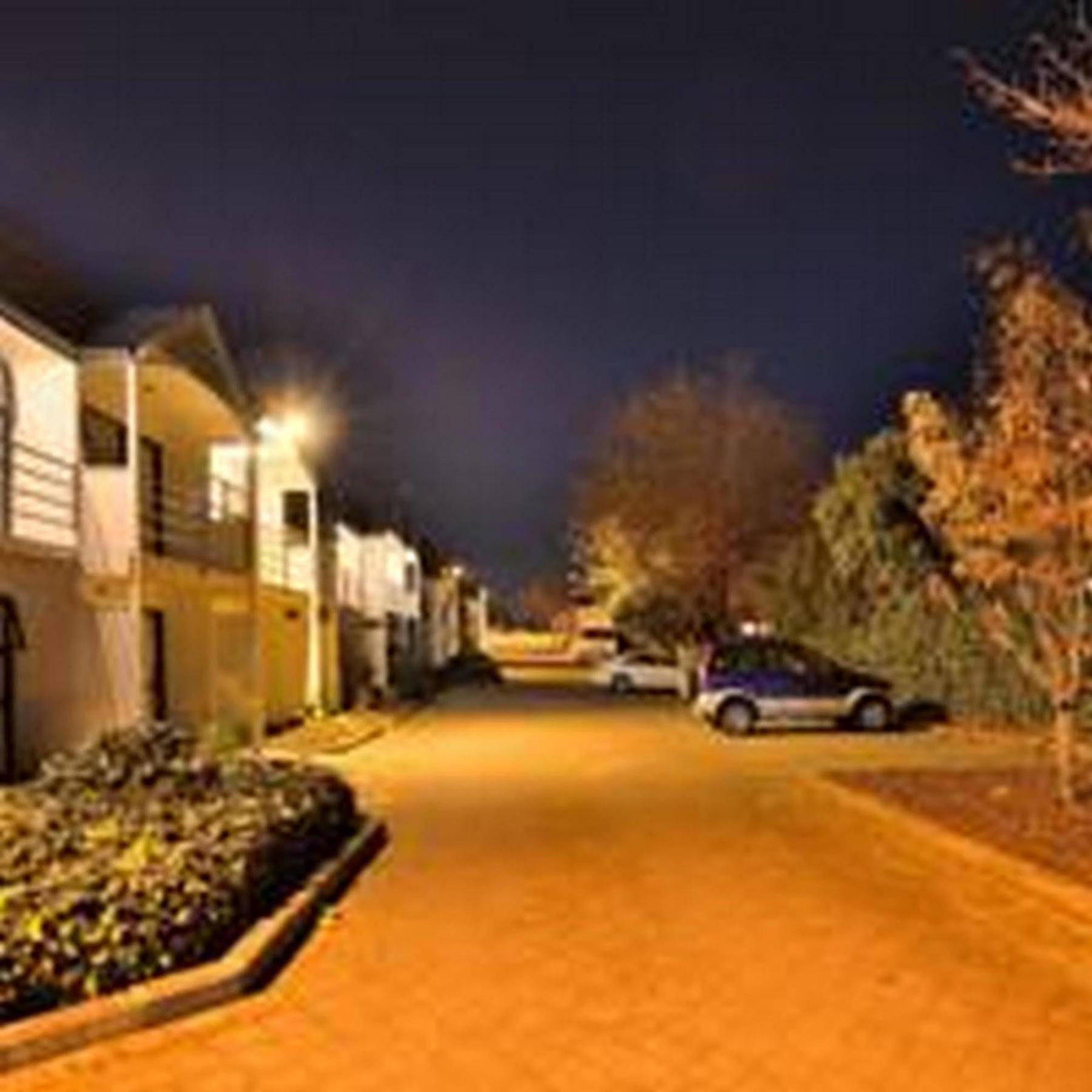 Hotel Manukau & Conference Centre 3*