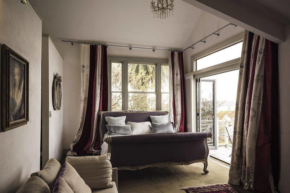 Mollies Boutique 5* Auckland