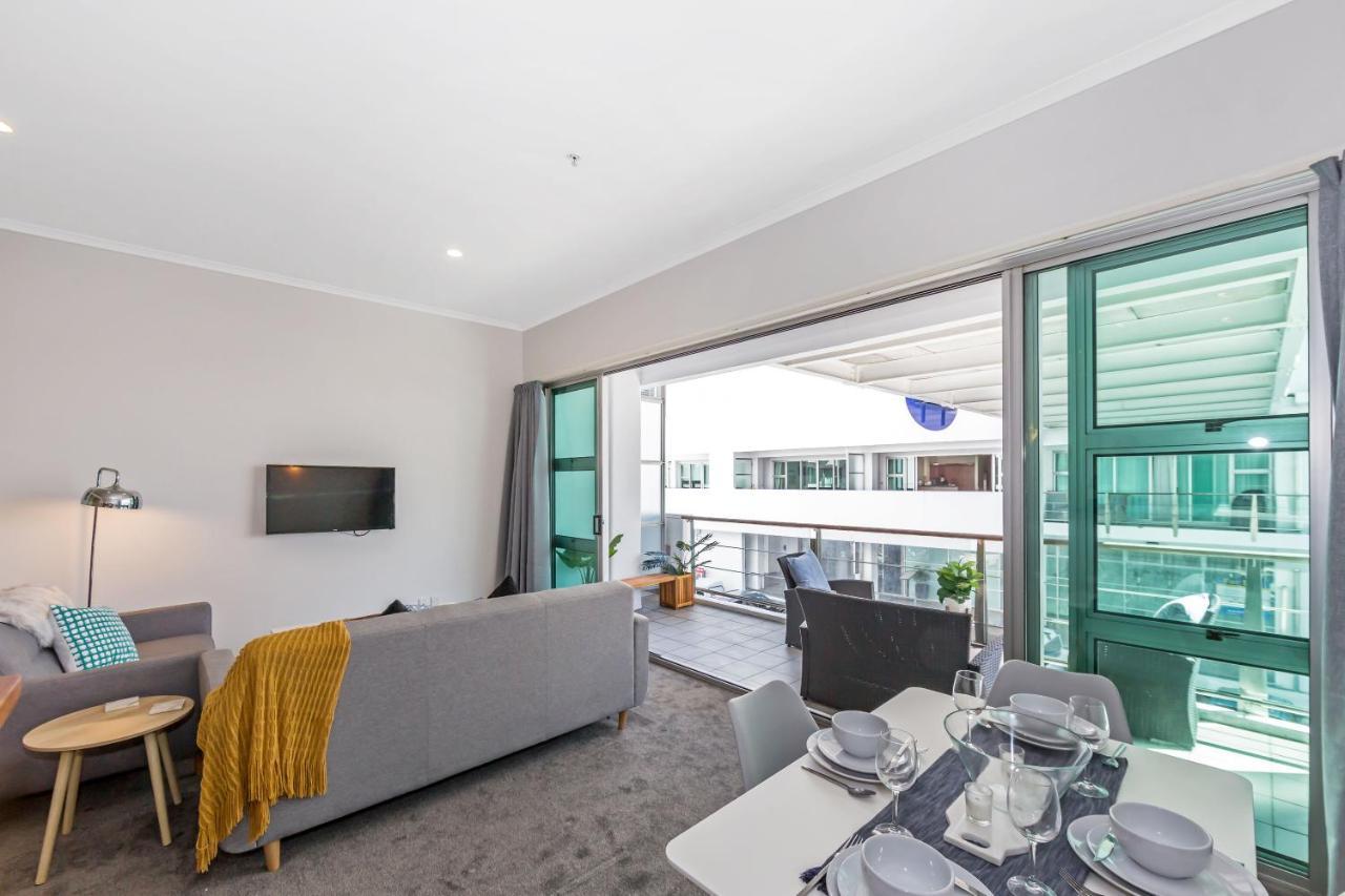 Amazing Viaduct 1 Bedroom *