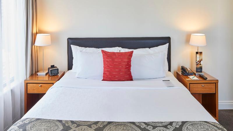 Adina Citylife 4*