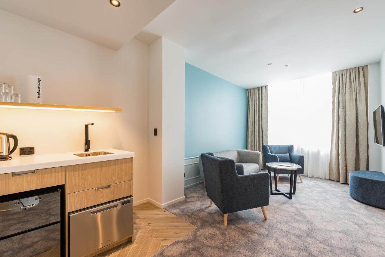 Legacy Airedale Hotel Auckland Hotel 4*