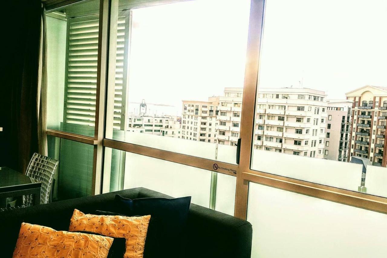 Cute Quiet Central City Apartment Auckland