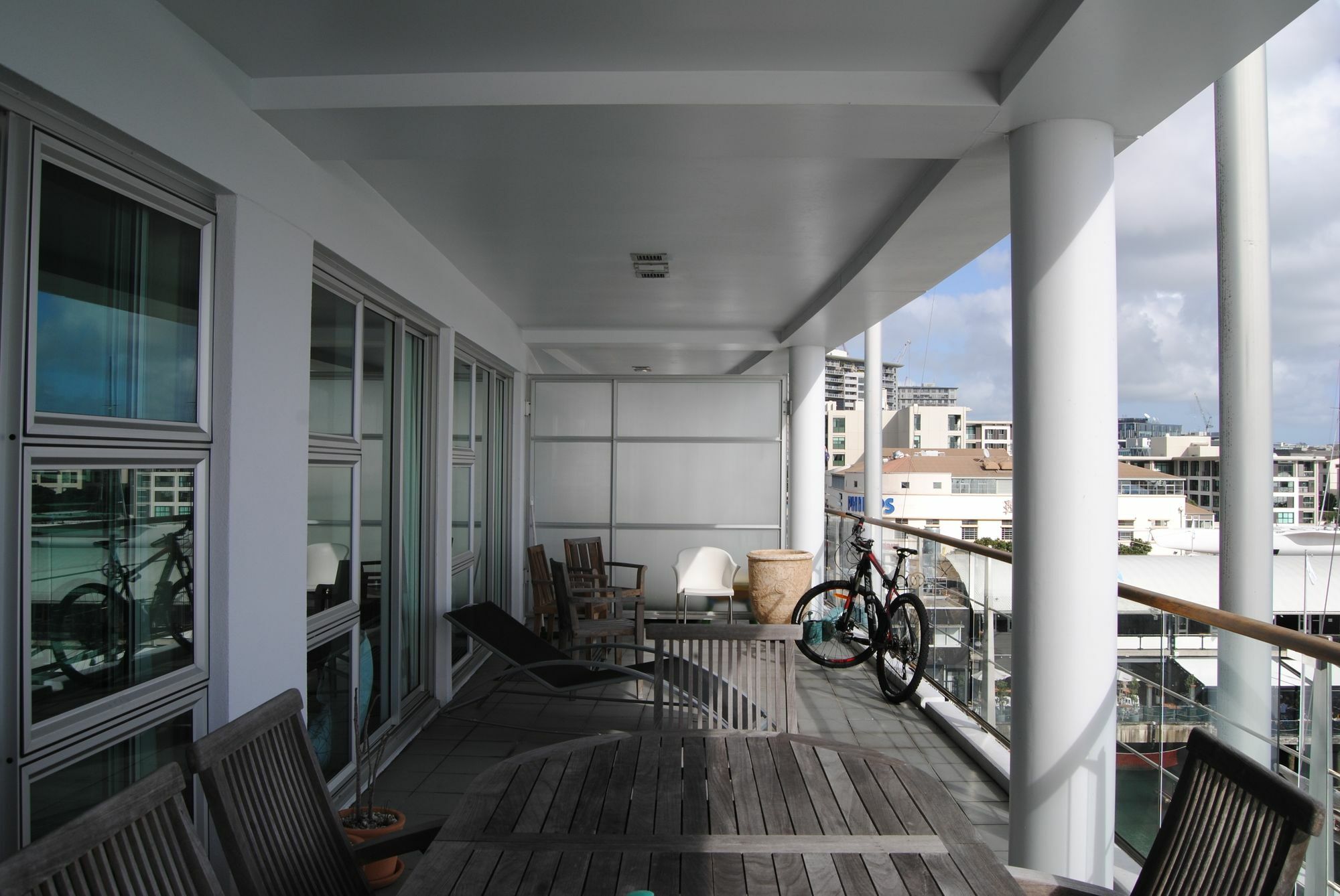 Stunning At Princes Wharf